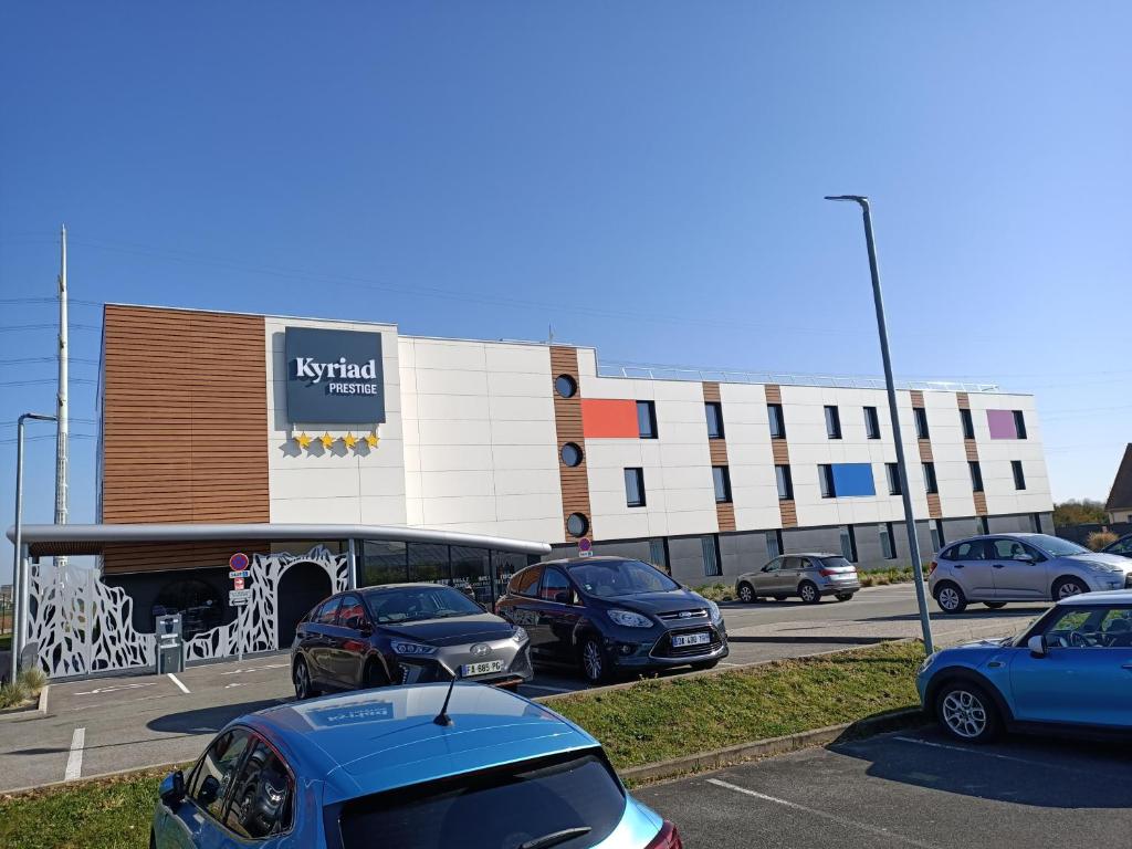 Kyriad Prestige Amiens Poulainville Hotel & Spa