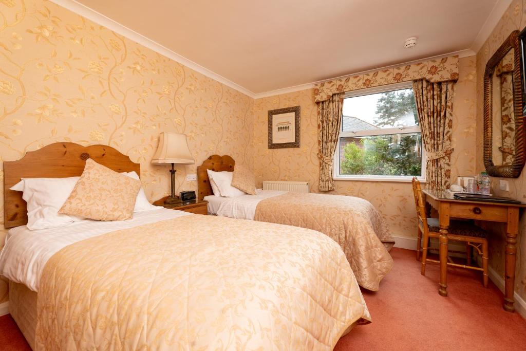 Summerhill Hotel