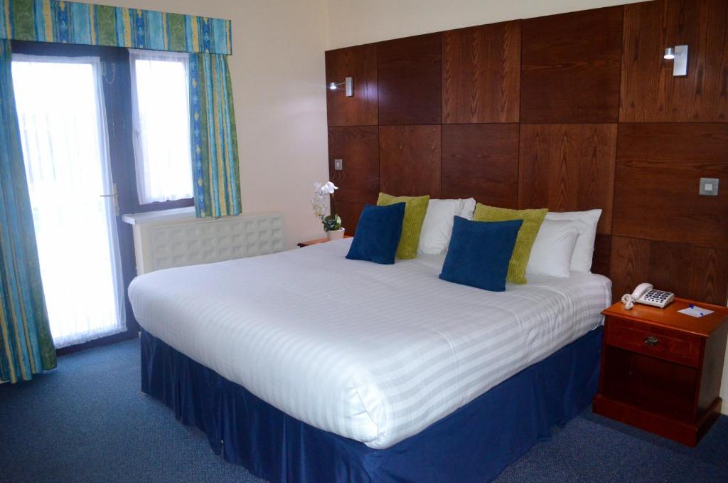 Heights Hotel