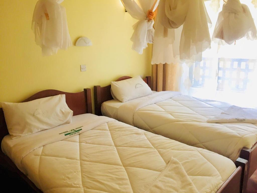 Vienna Woods Holiday Inn Limited
