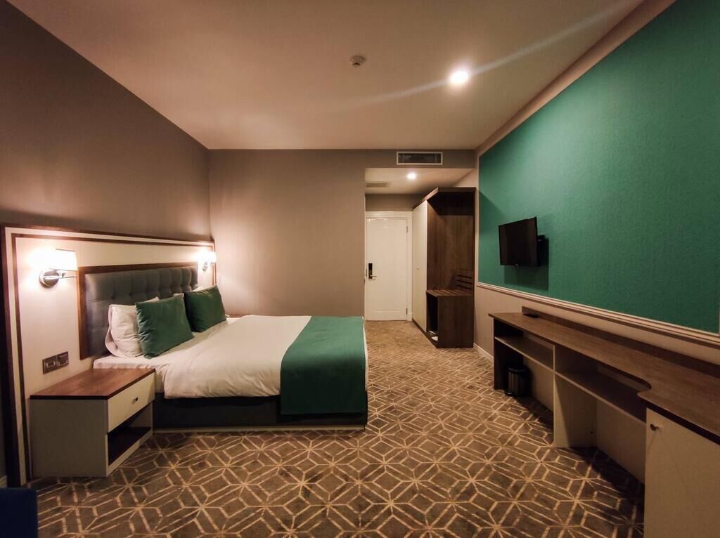 Porto Hotel Baku