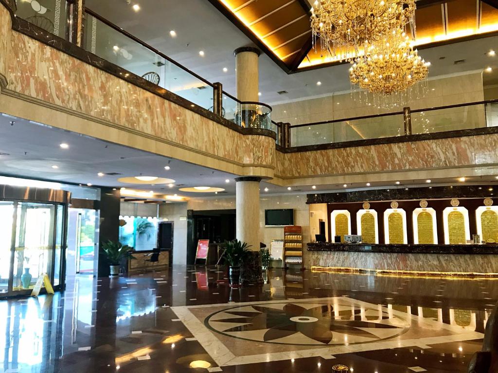 Yuanhua International Grand Hotel