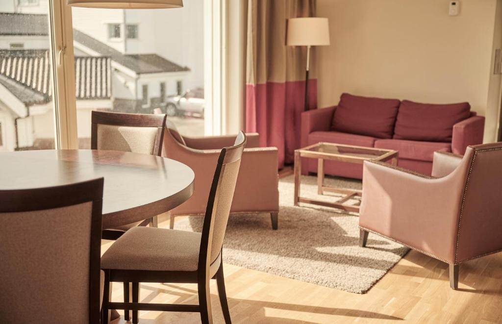 Sola Strand Hotel