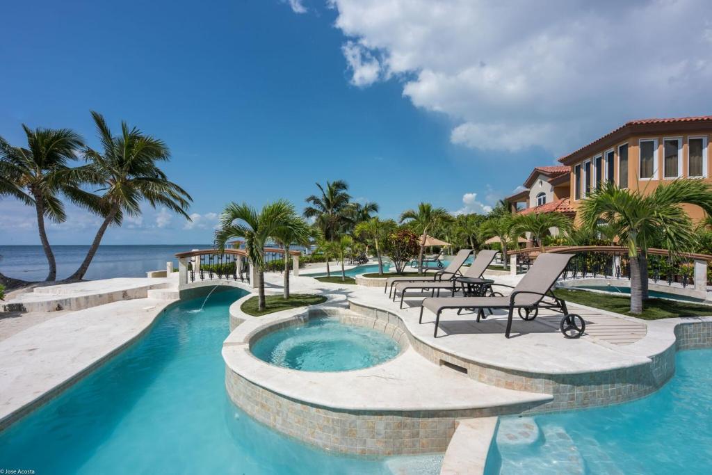 Belizean Cove Estates