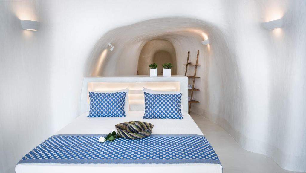 Maregio Suites