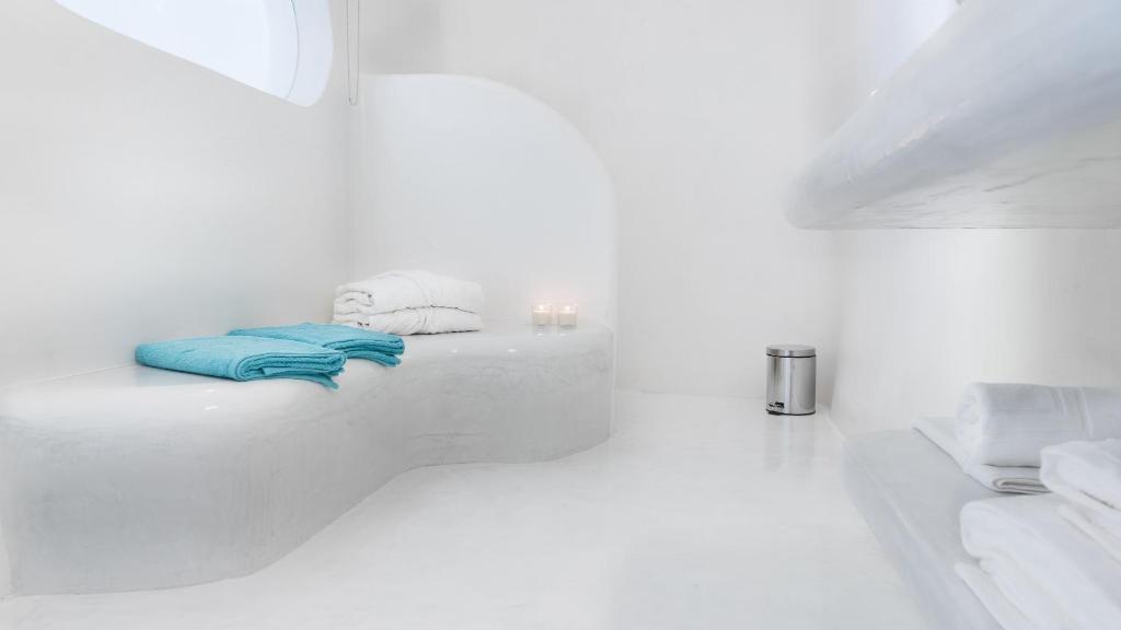 Maregio Suites