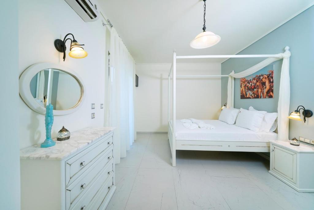 Lobelia Luxury Suites