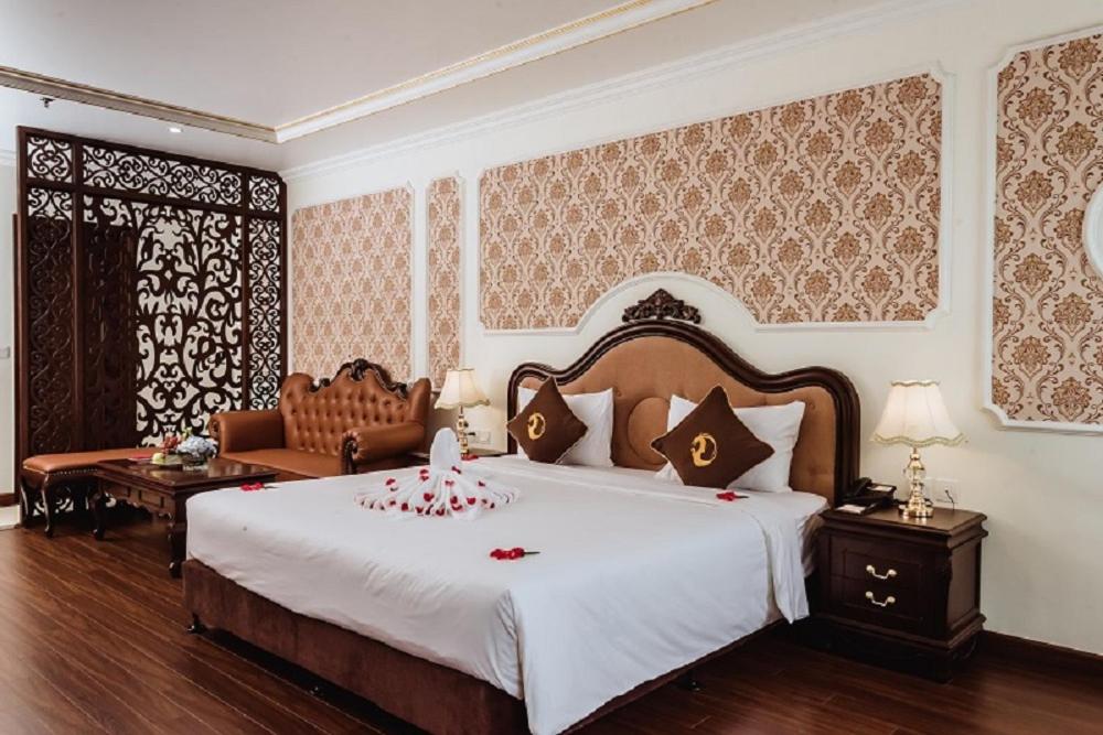 Dragon Legend Hotel