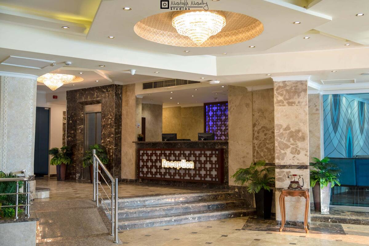 Ultra Trans Hotel