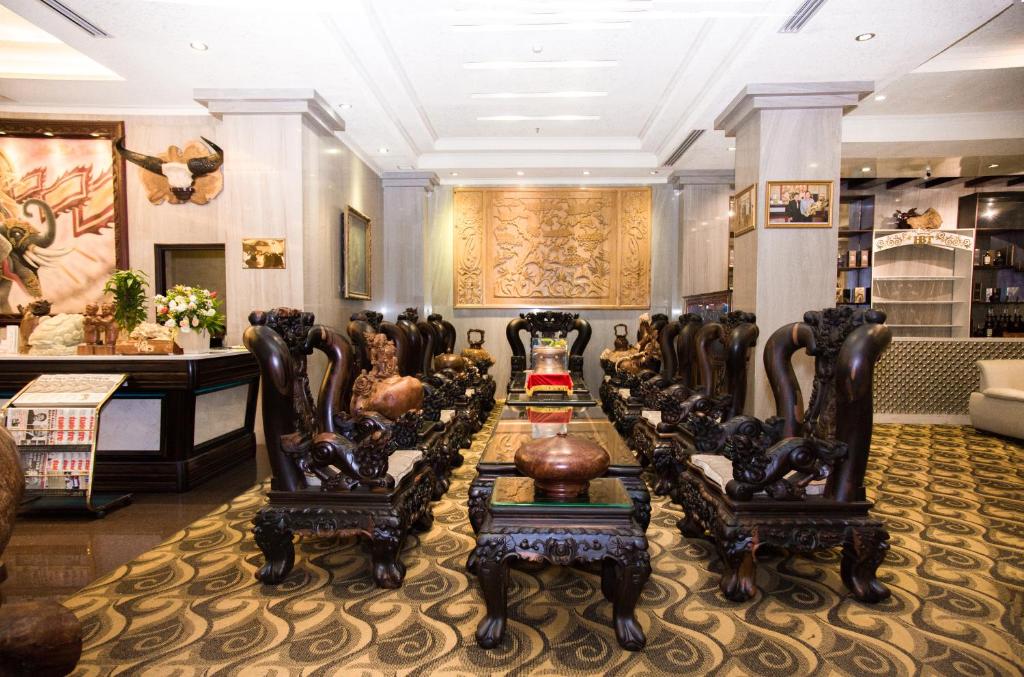 Hai Ba Trung Hotel