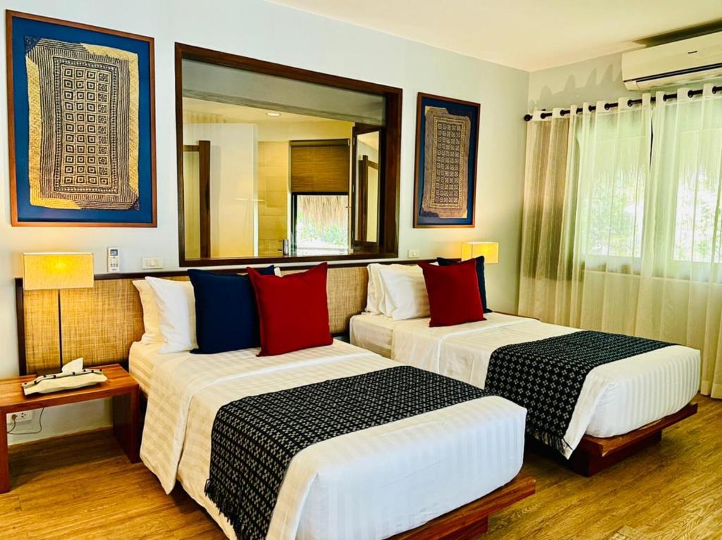 Amun Ini Beach Resort & Spa