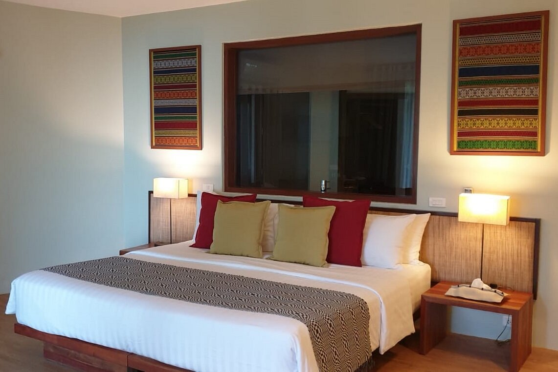 Amun Ini Beach Resort & Spa