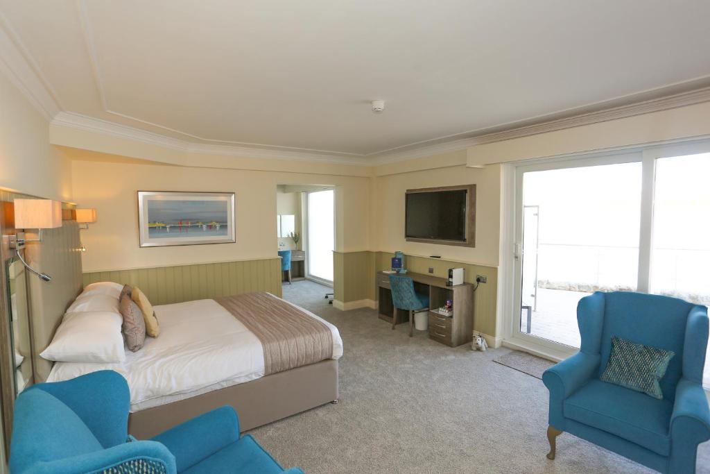 Duck Bay Hotel
