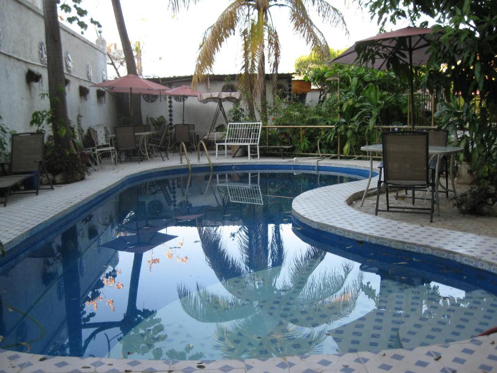 Pacot Breeze