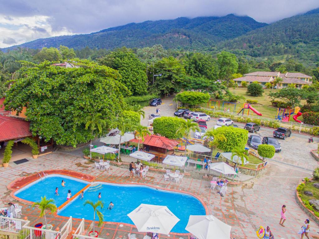 Jarabacoa River Club
