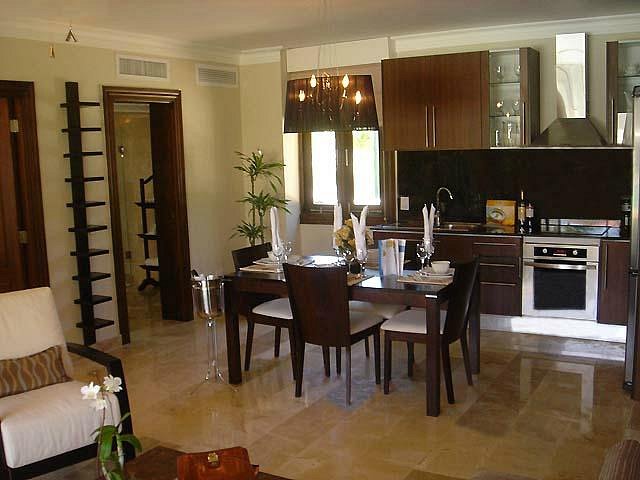 Lifestyle Royal Suites
