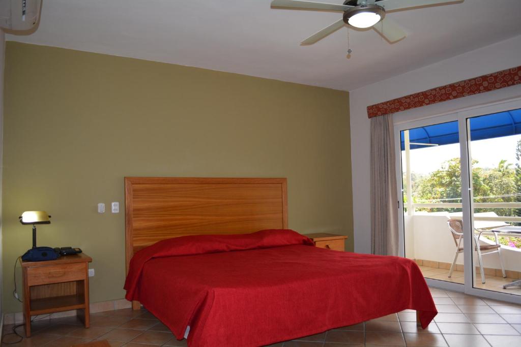 New Garden Hotel
