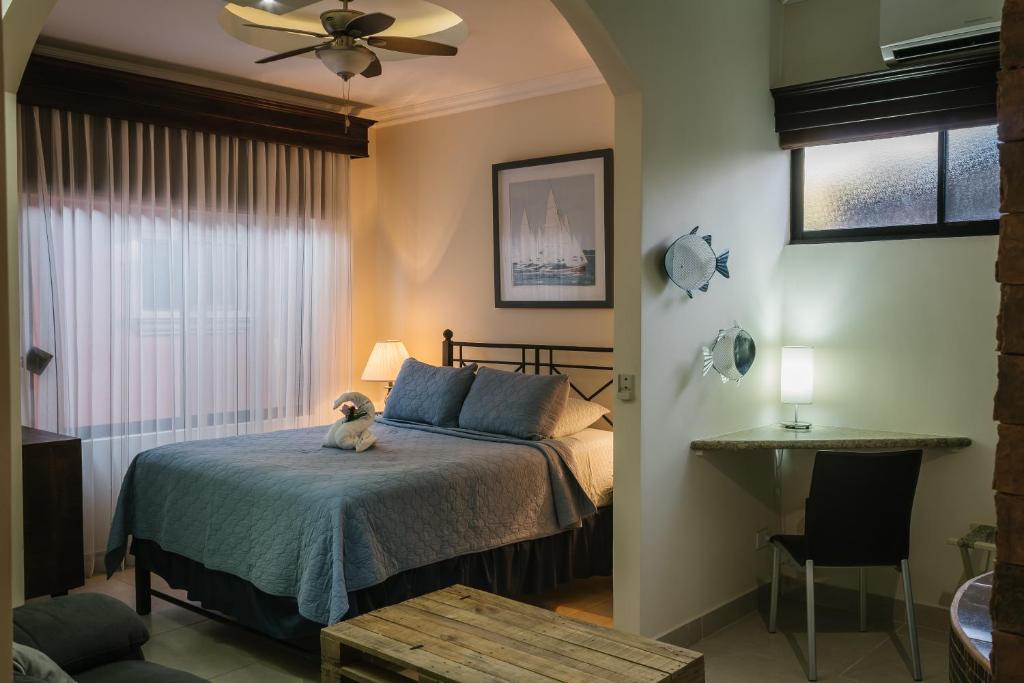 Casas del Toro Playa Flamingo