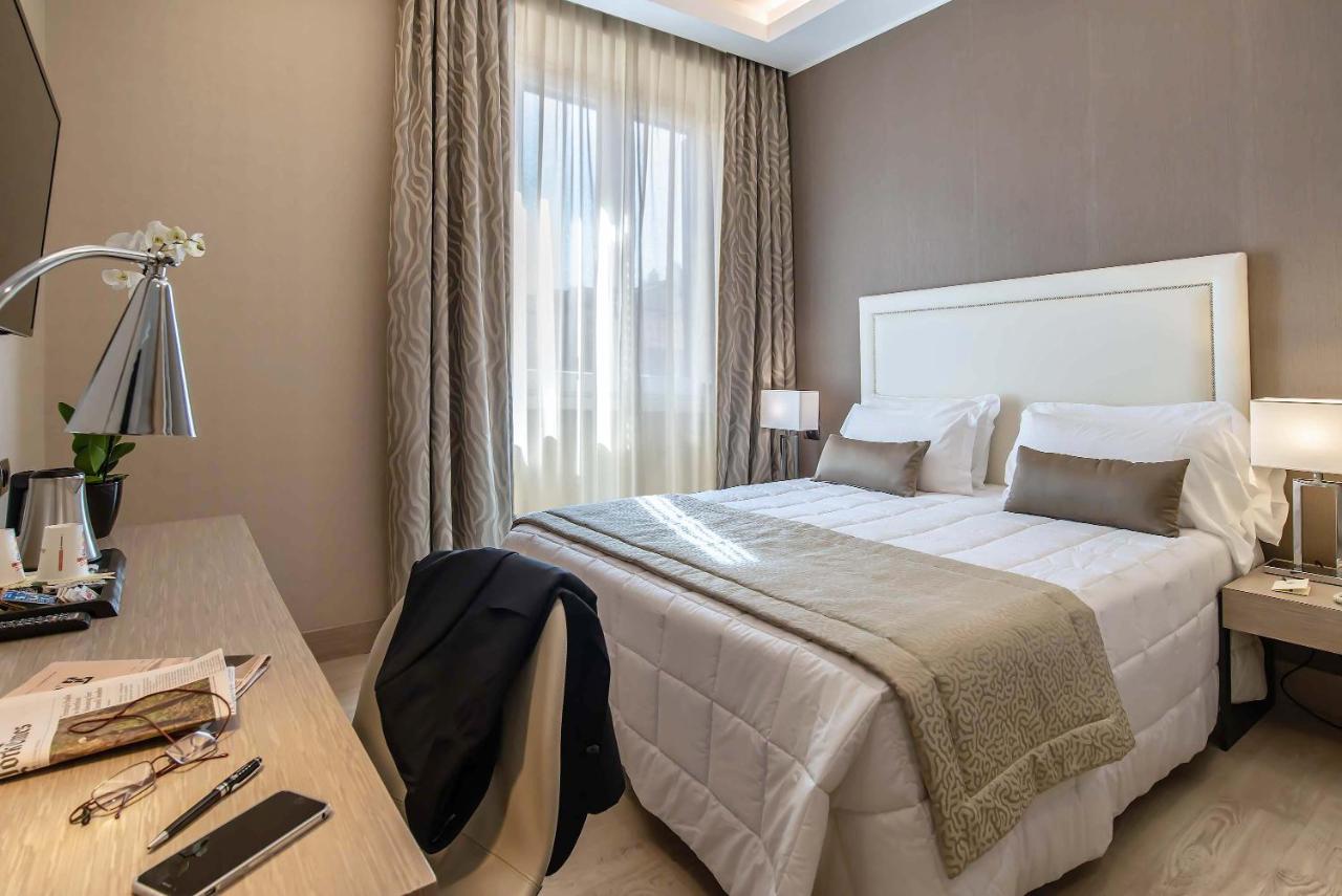 Hotel Genova