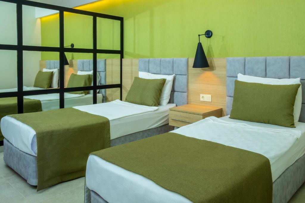 Queens Park Hotel Göynük