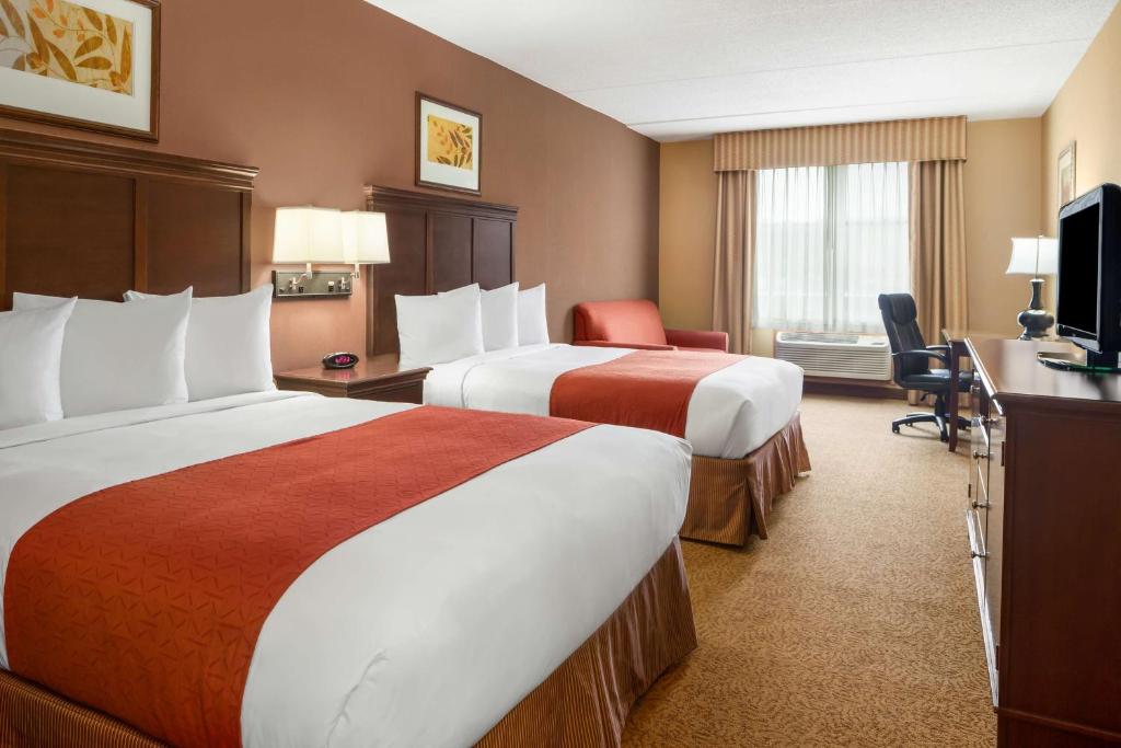 Country Inn & Suites by Radisson, Cuyahoga Falls, OH
