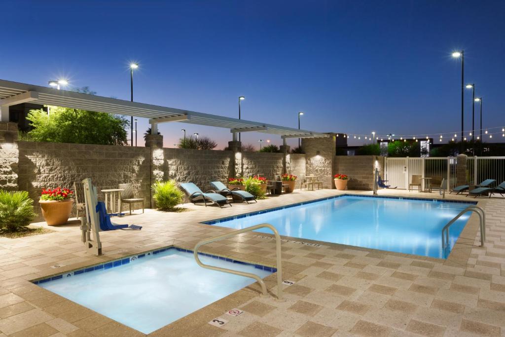 Home2 Suites By Hilton Phoenix Glendale - Westgate