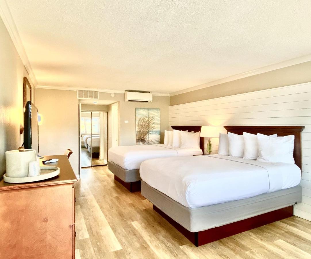 Thunderbird Beach Resort