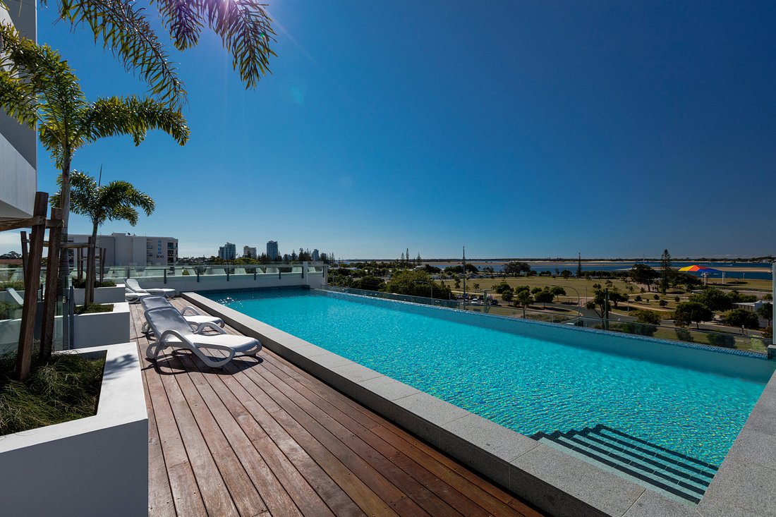 Sky Broadwater Apartments