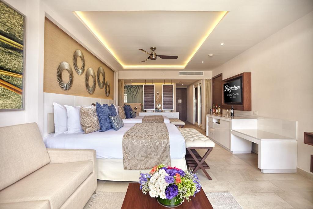 The Hideaway at Royalton Riviera Cancun Resort and Spa - All Inclusive