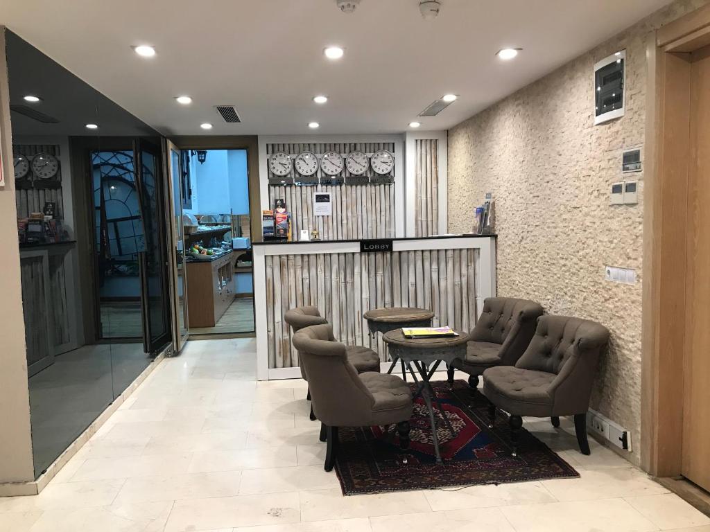 Aybar Hotel