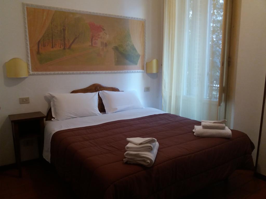 Hotel Airone
