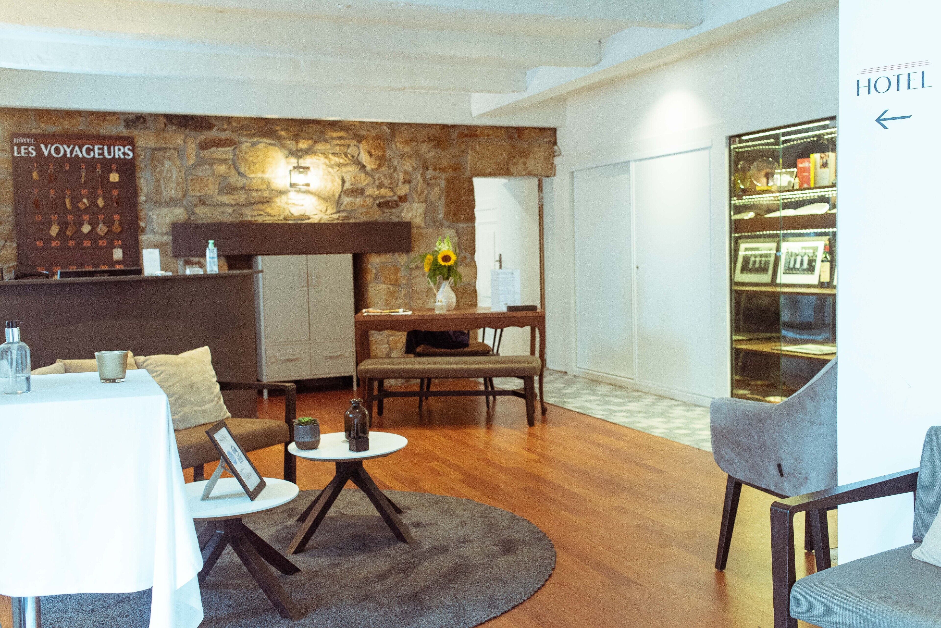 Hotel Des Voyageurs