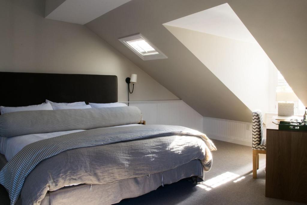 Beacon Hill Hotel