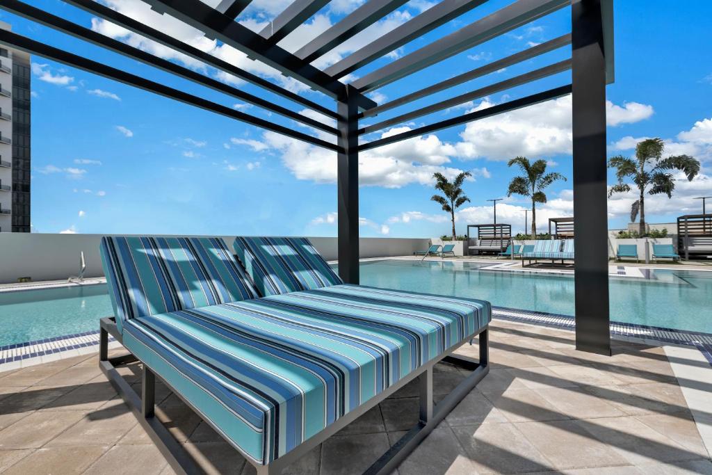 Provident Grand Luxury Short-Term Residences in Downtown Doral