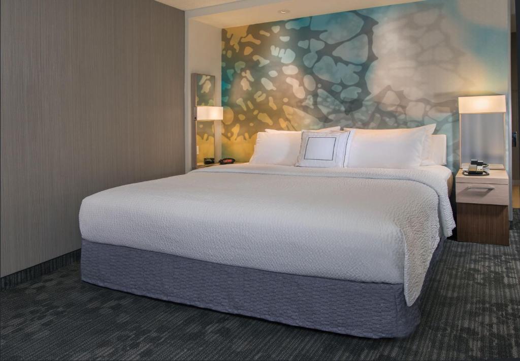 Courtyard by Marriott Lake Jackson