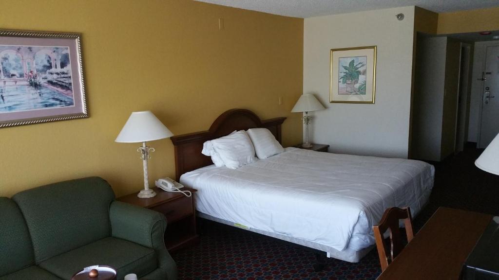 Imperial Swan Hotel & Suites