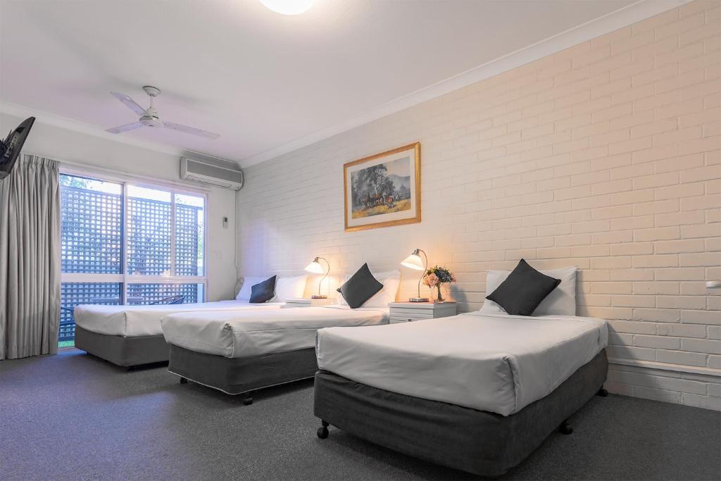 Benson Court Motel