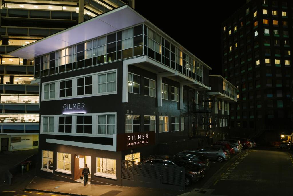 Gilmer Apartment