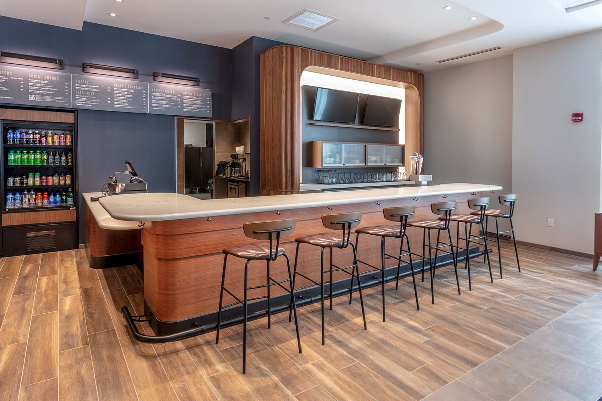 Courtyard by Marriott Rochester Downtown