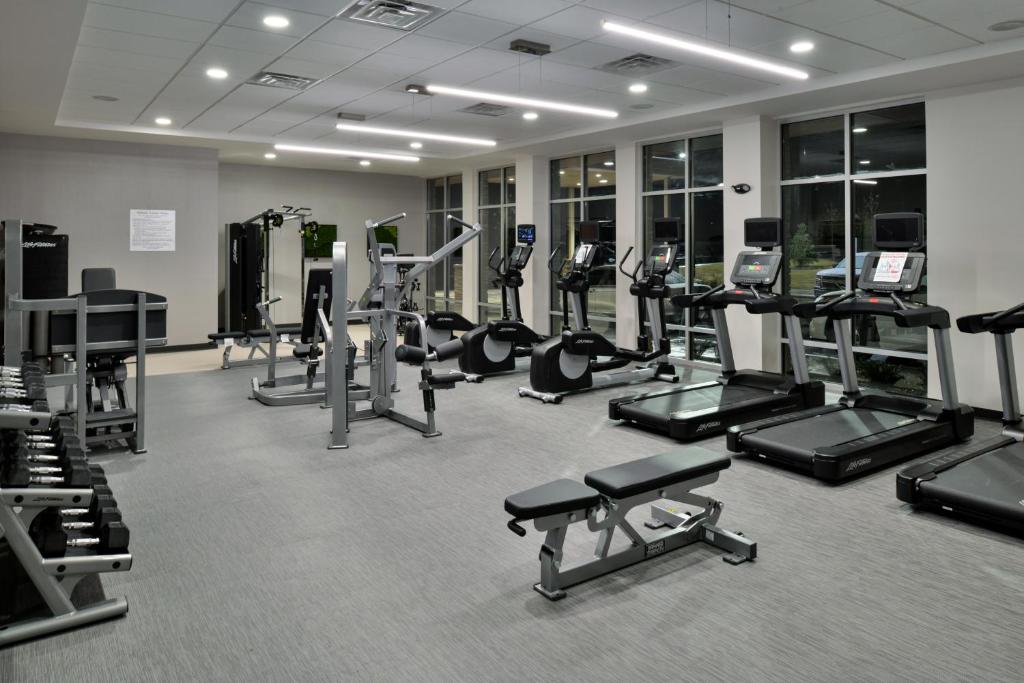 Courtyard by Marriott Raleigh Cary/Crossroads