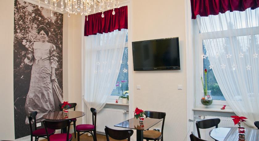Hotel ARENA Villa Am Wasserpark