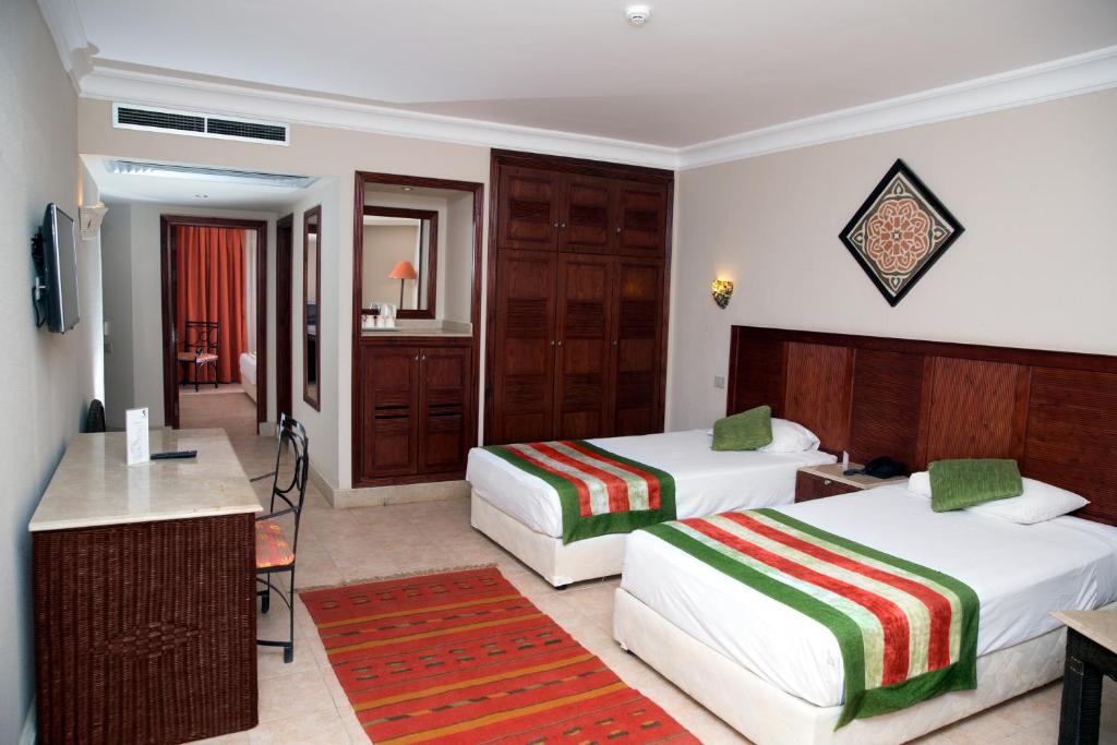 Romance Hotel
