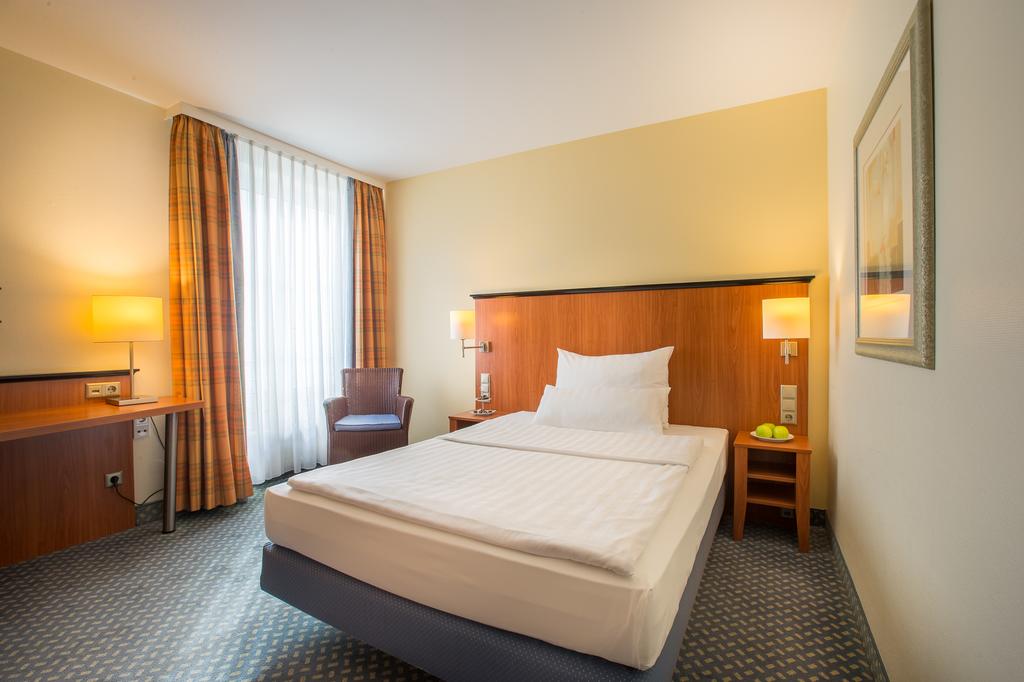 DAS CARLS Hotel