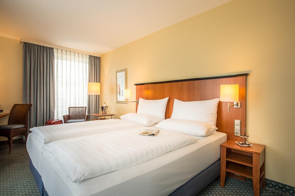 DAS CARLS Hotel