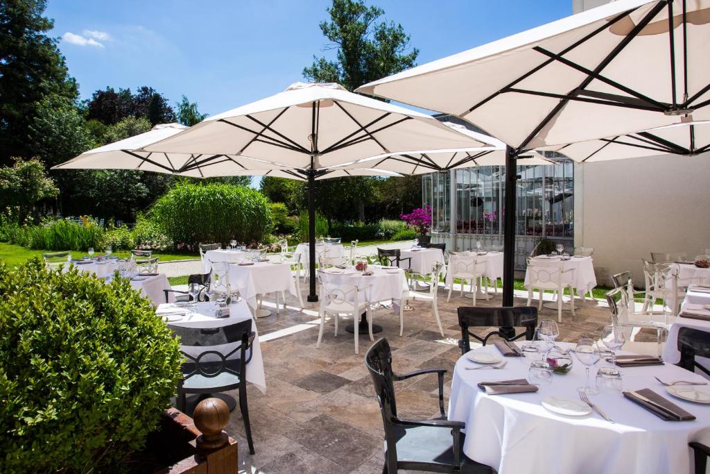 Clarion Hotel Chateau Belmont Tours