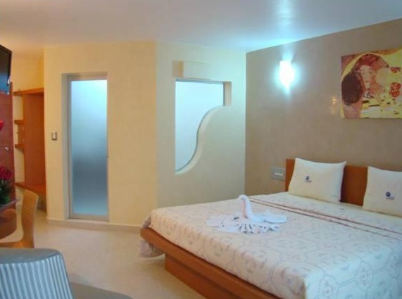 Auto Hotel Mediterraneo