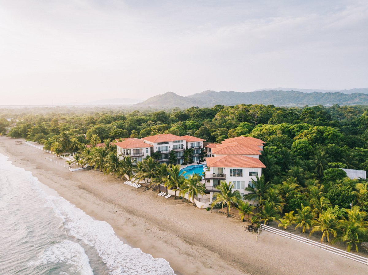 Playa Escondida Beach Club