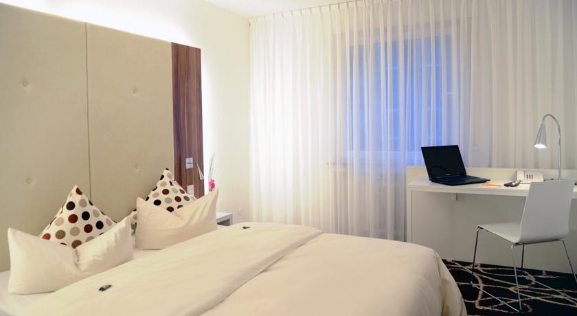 Ambassador Hotel Frankfurt