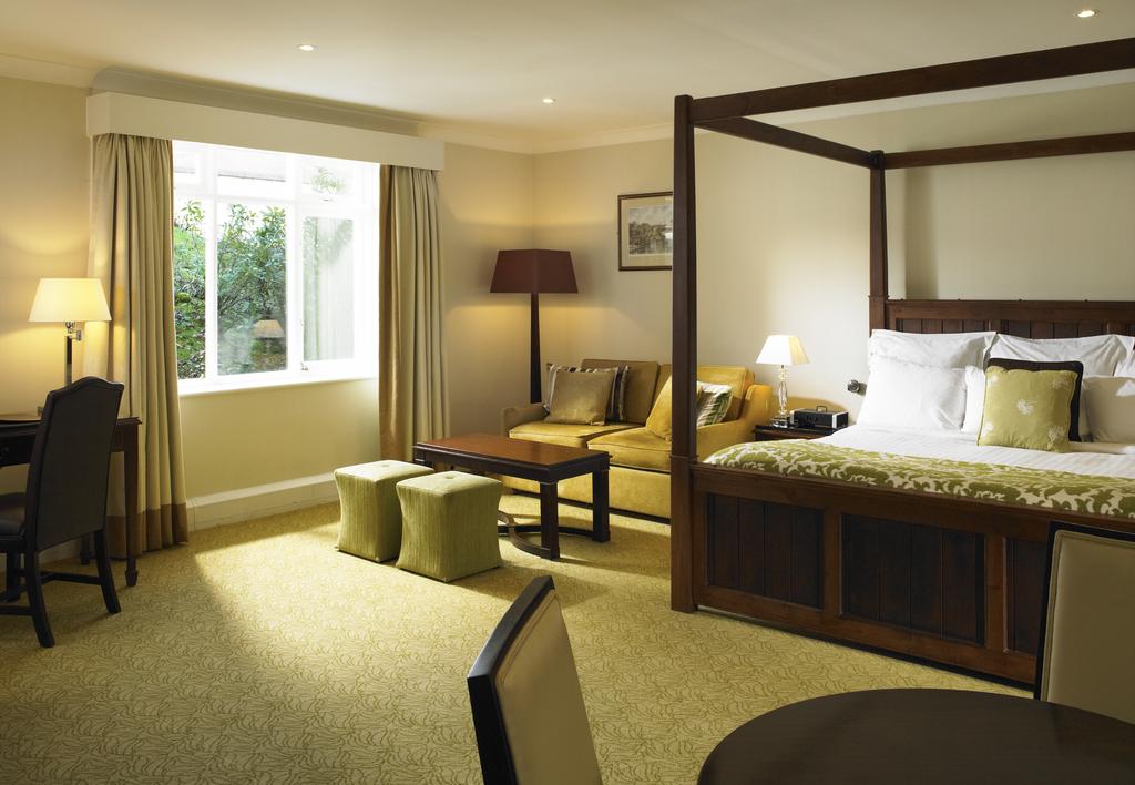 Hollins Hall, A Marriott Hotel & Country Club