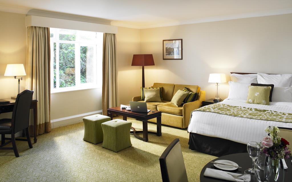 Hollins Hall, A Marriott Hotel & Country Club